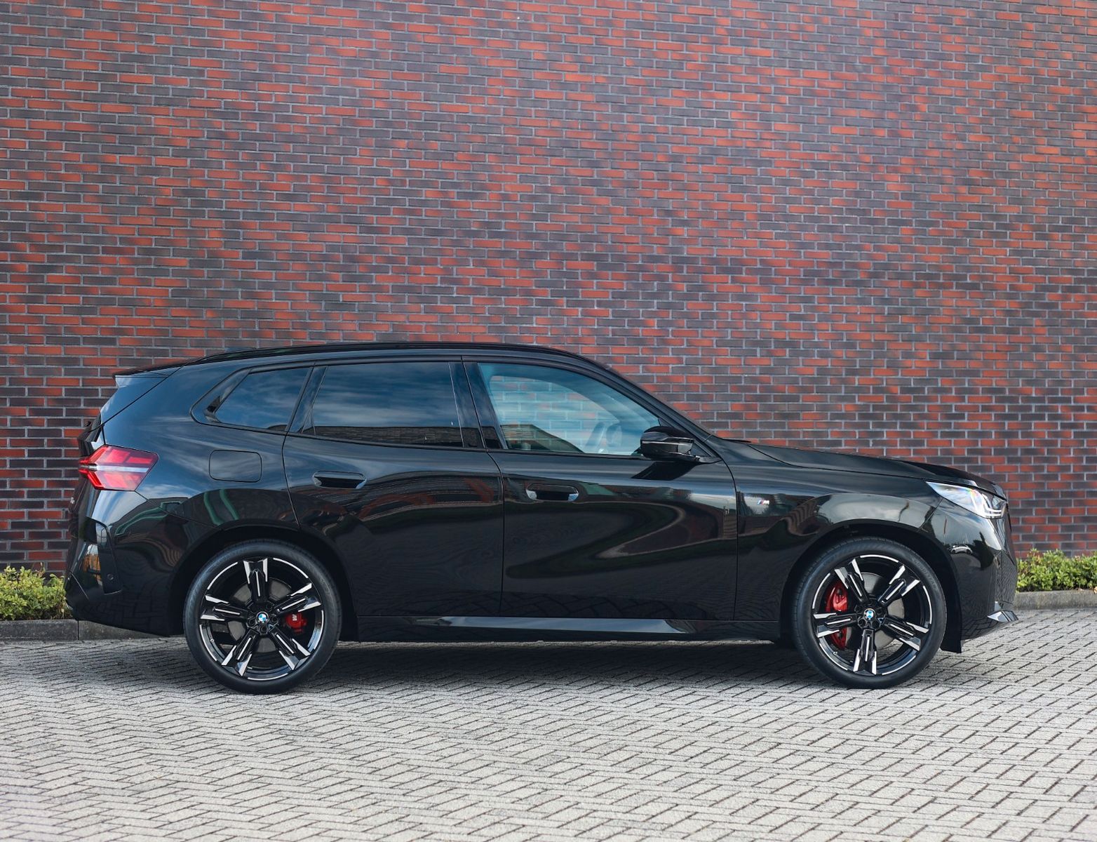 BMW X3 M50 xDrive - Samsaru's Car Outlet
