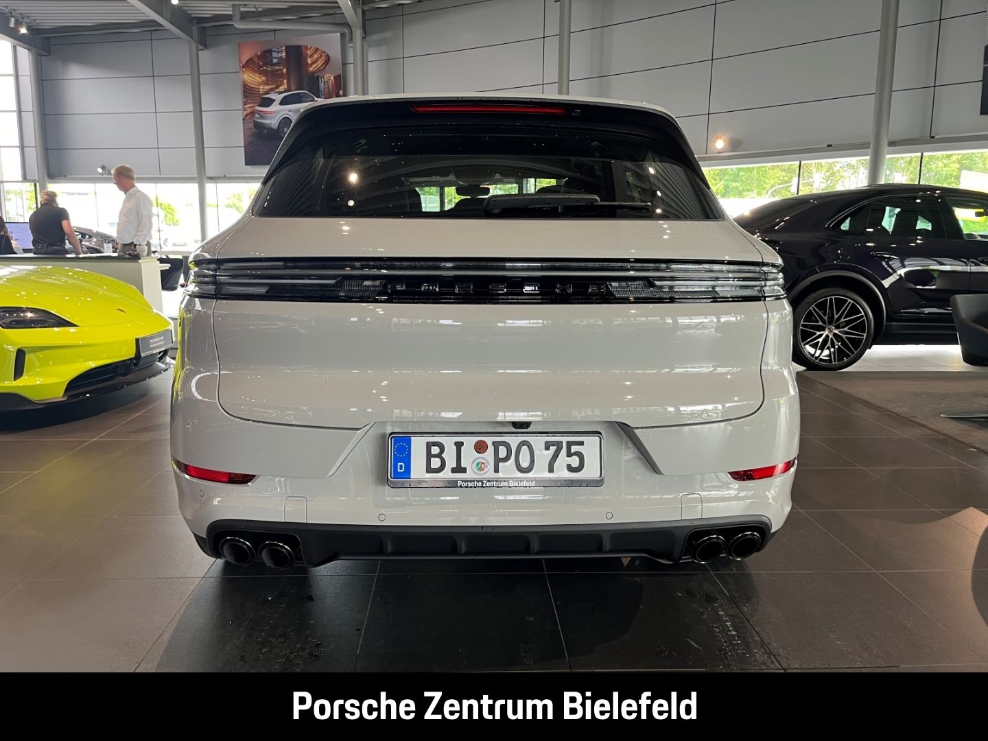 Porsche Cayenne BOSE Sportabgasanlage Panoramadach LED