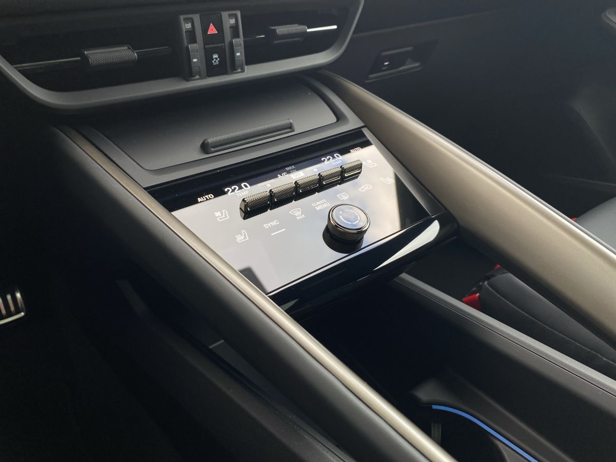 Porsche Macan Turbo |HA-Lenkung |AHK |Pano-D.
