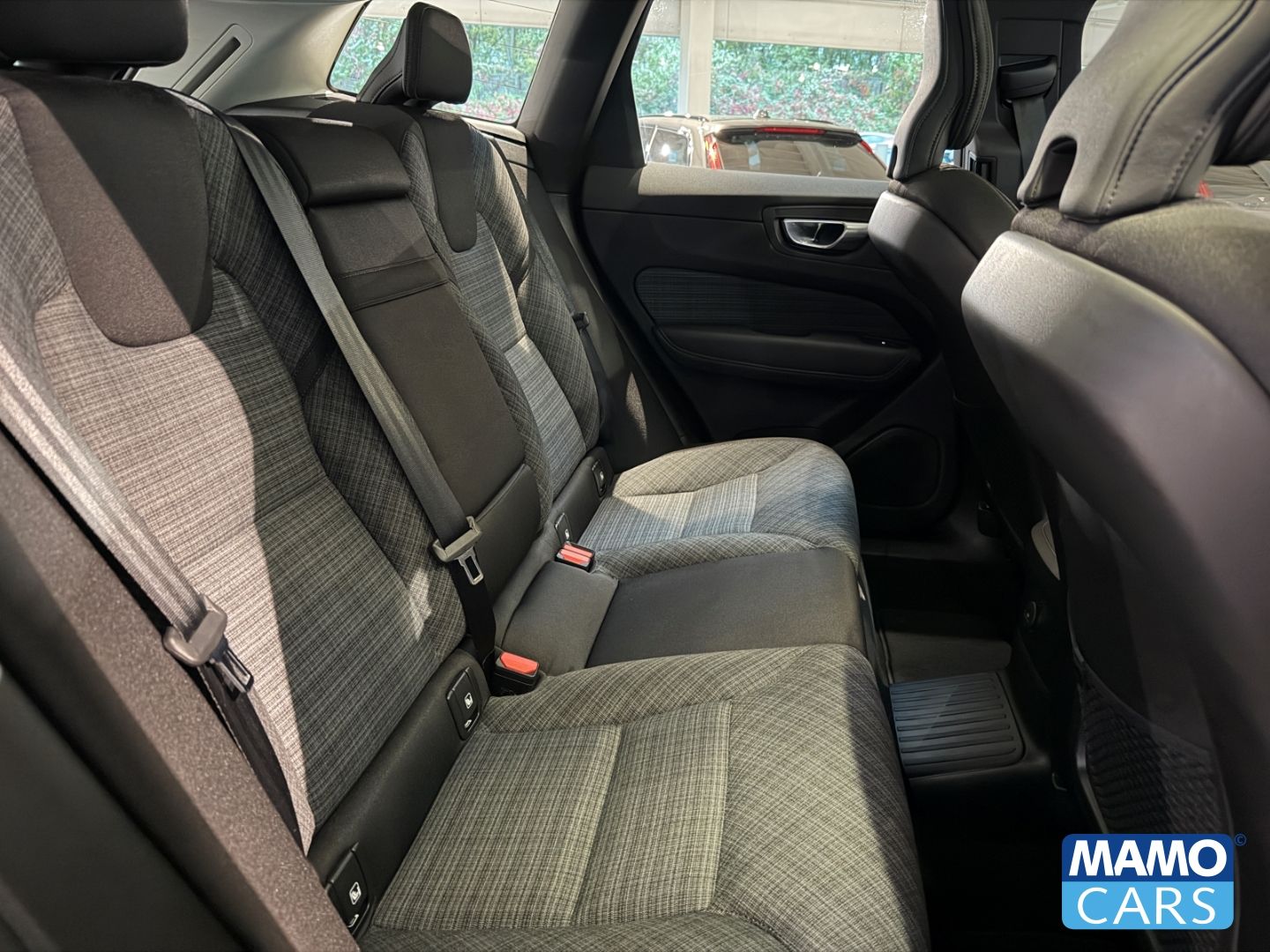 Volvo XC60 T6 AWD Core Recharge  AHK/CAM/PANO/STHZ/LHZ