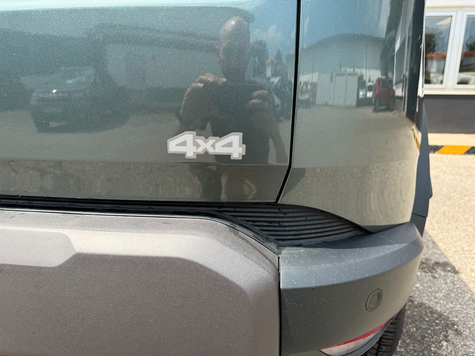 Dacia Duster TCe 130 Extreme 4x4 - Samsaru's Car Outlet