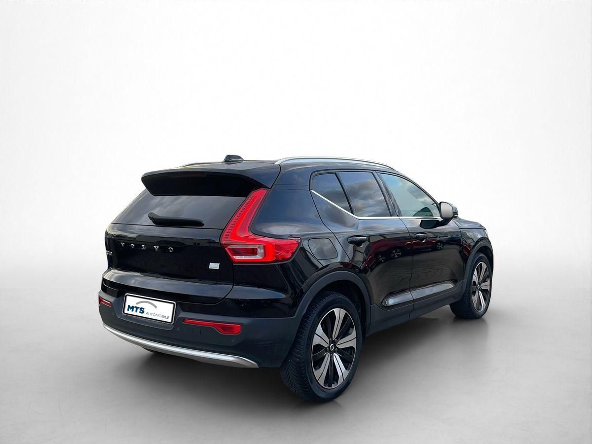 Volvo XC40 Recharge Plug-in Hybrid MY23 PLUS BRIGHT