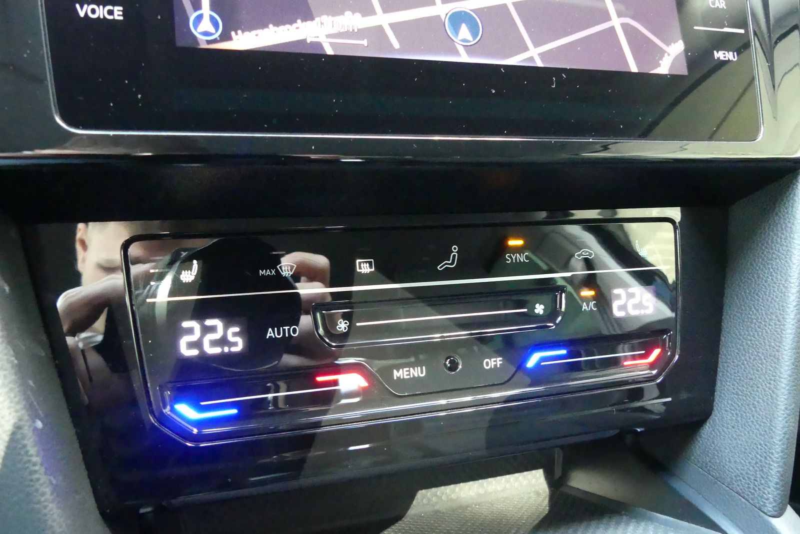 Volkswagen Passat Lim. Elegance - Samsaru's Car Outlet