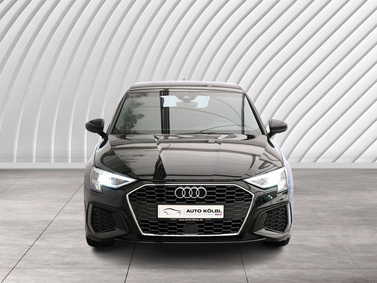 Audi A3 Sportback 35 TFSI S line - Samsaru's Car Outlet