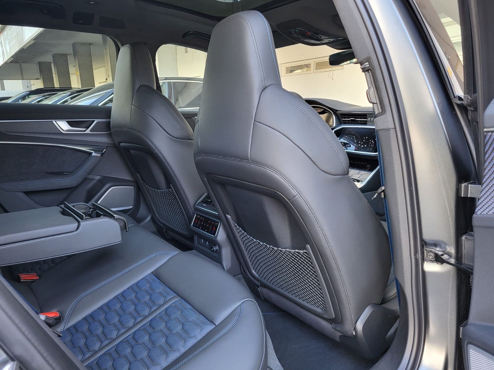 Audi RS6 Avant 4.0 TFSI qu performance Keram Pano B&O