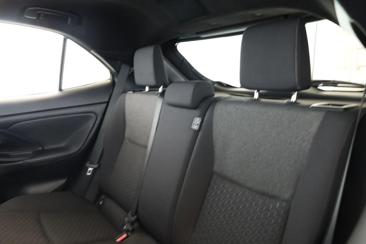 Toyota Yaris Cross CVT Team D LED Navi SHZ iACC Kam 17"