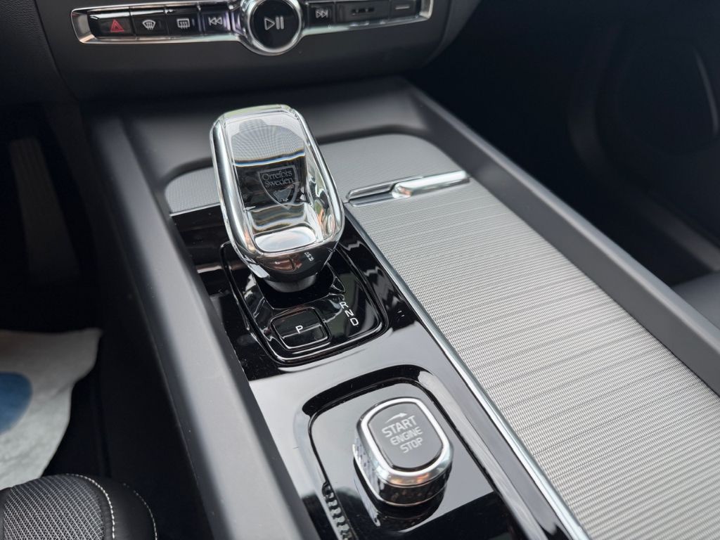 Volvo XC60 R Design Recharge Plug-In Hybrid T6 AWD Sta