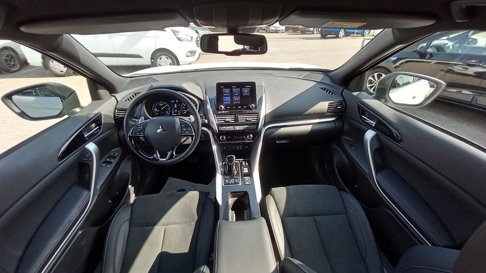 Mitsubishi Eclipse Cross PHEV Select  /20"/Kamera/AHK/Navi/