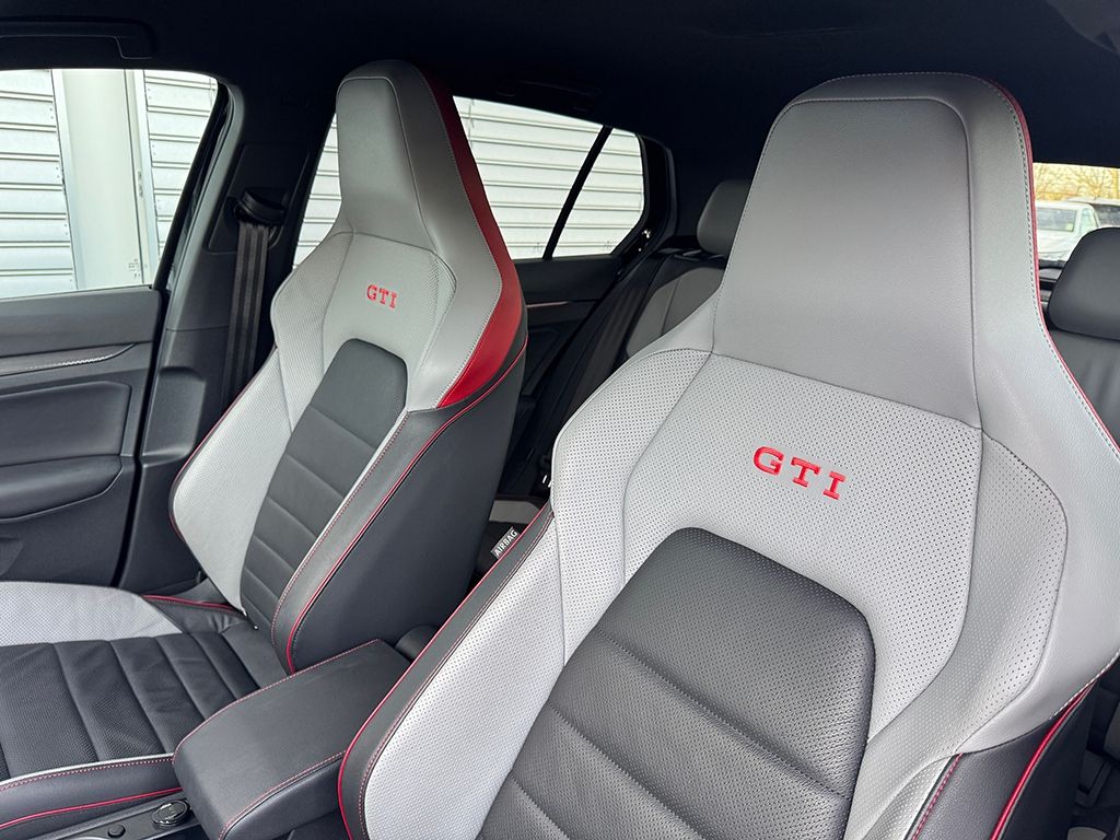 Volkswagen Golf VIII GTI Clubsport 2.0 TSI DSG *FAHRSCHUL*