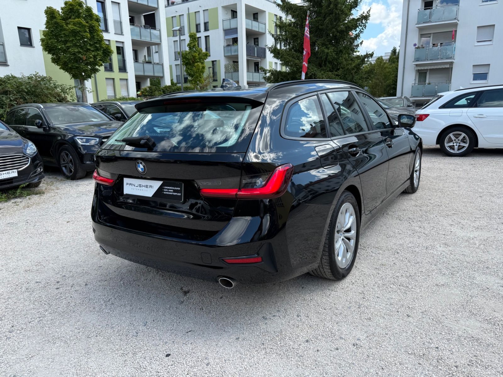 BMW 318d Touring Advantage - Samsaru's Car Outlet