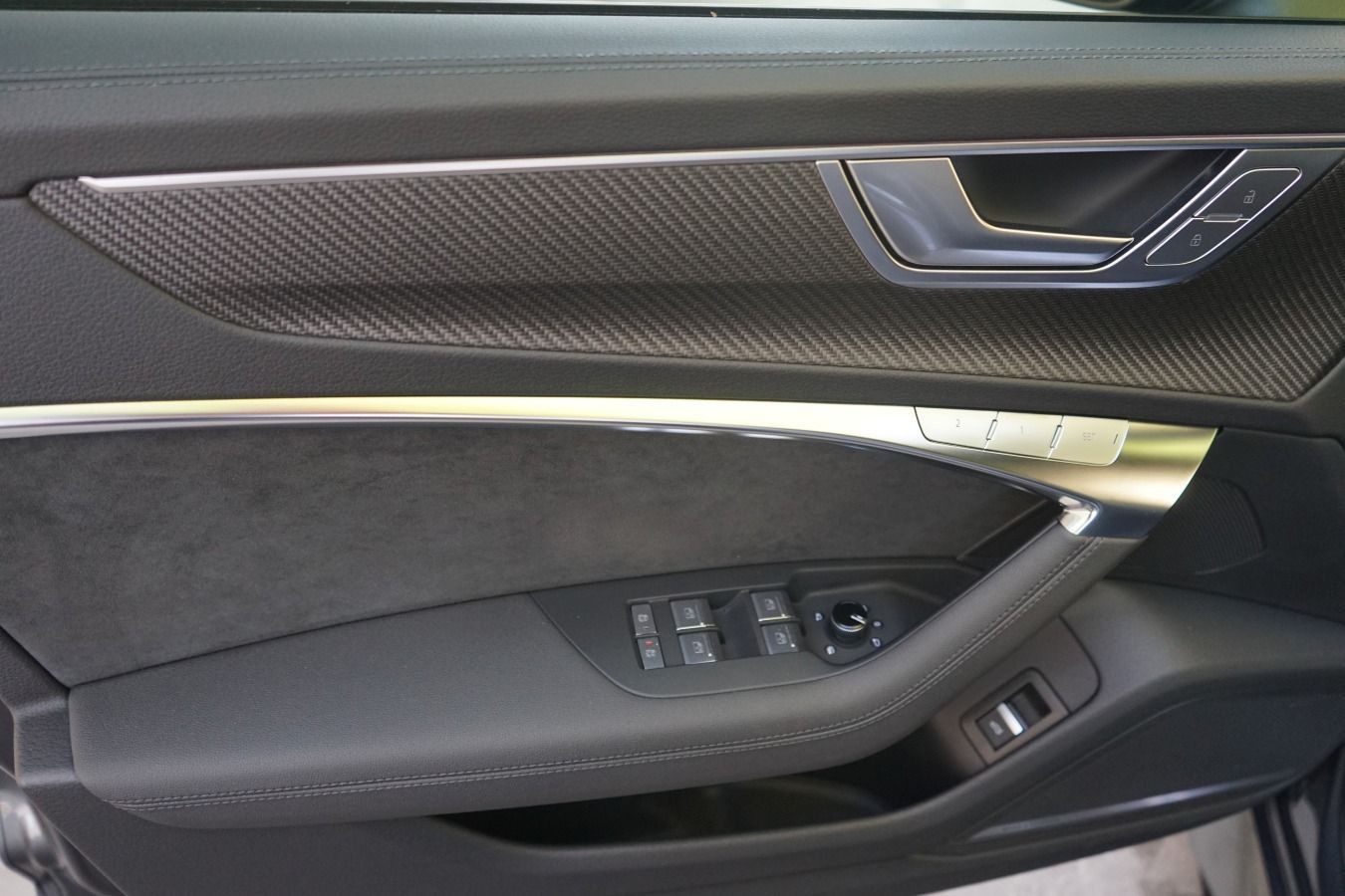Audi RS 6 Avant 4.0 TFSI quattro*B&O*Panorama*Head-up