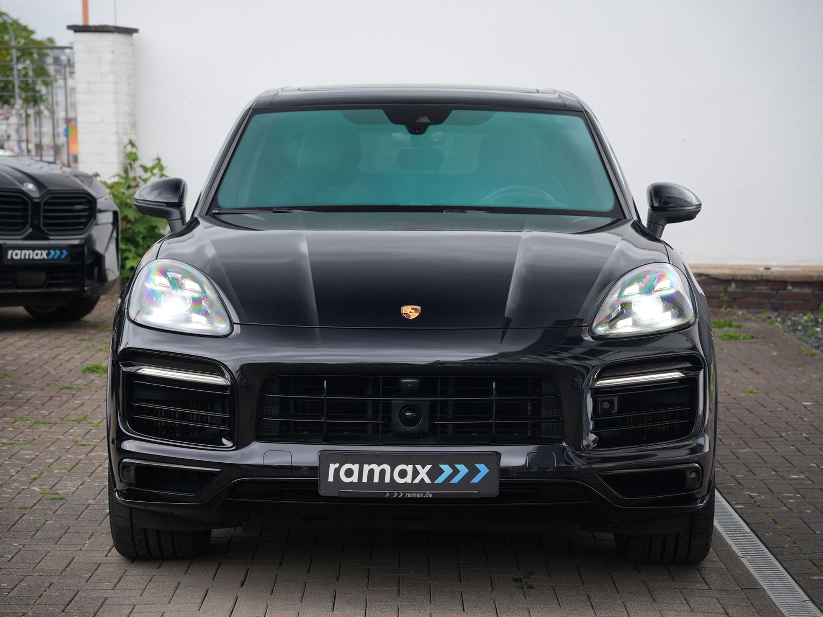 Porsche E-Hybrid SPORTDESIGN-HINTERACHSL.-PDCC-HUD-VOLL