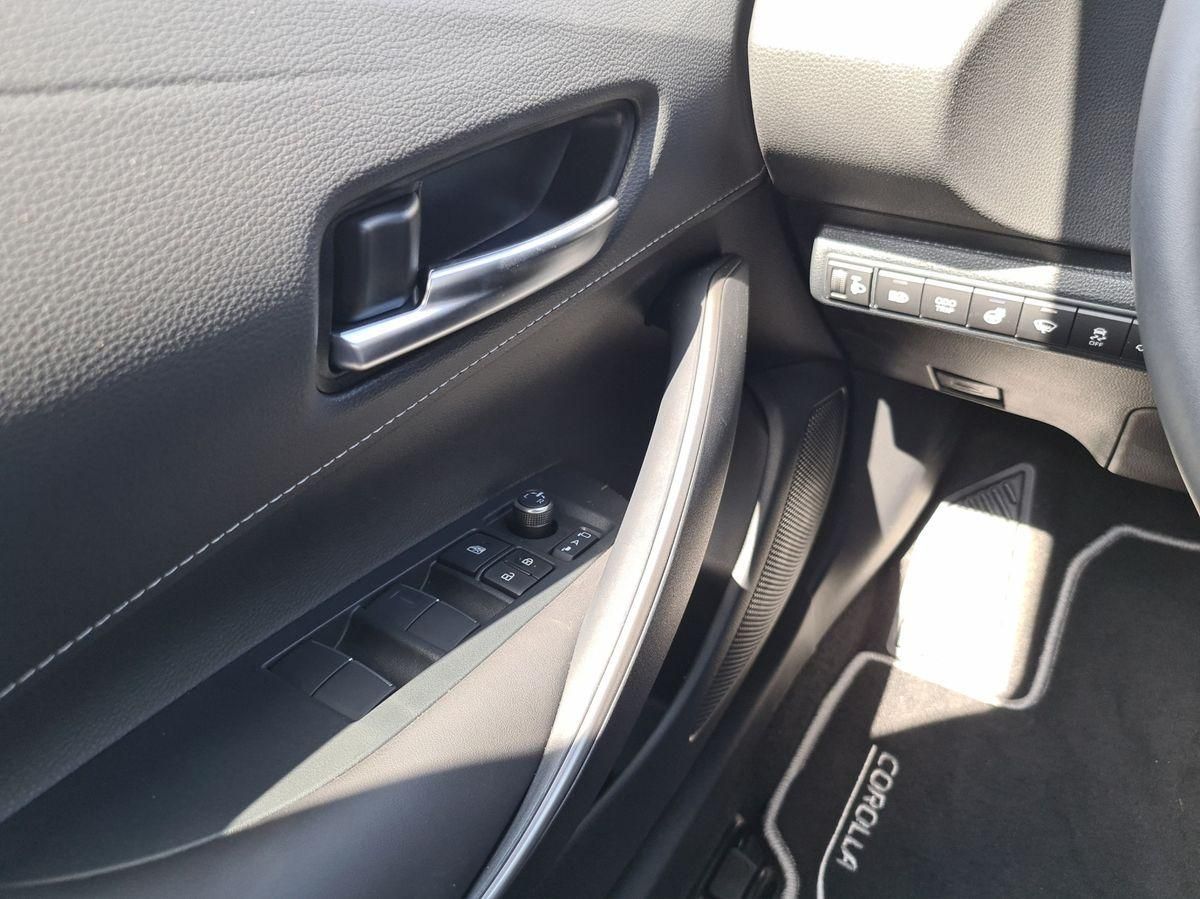 Toyota Corolla 2.0 TS Hybrid Teamplayer Techpaket I eHK