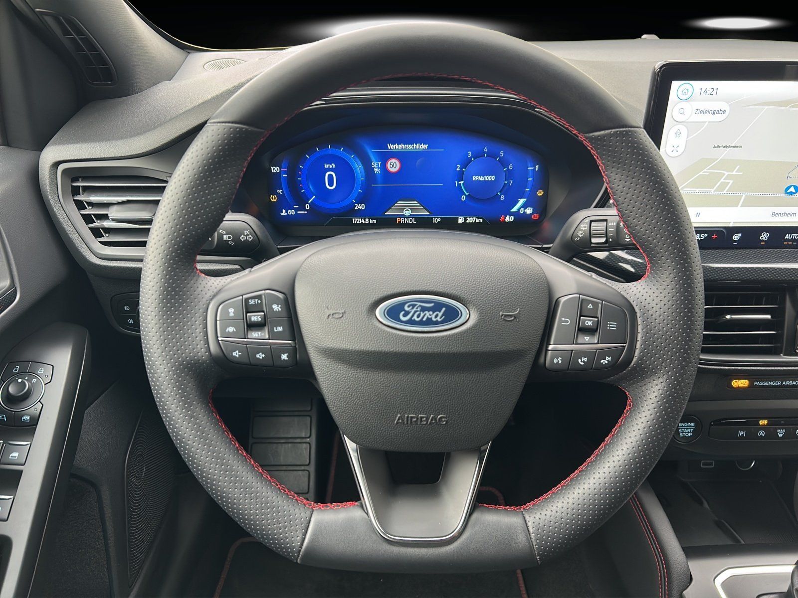Ford Focus 1.0 ST-Line Aut./LED/ACC/KAMERA/AHK/NAVI/