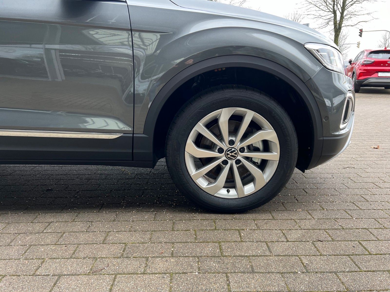 Volkswagen T-Roc Style 2.0TDI DSG - Samsaru's Car Outlet