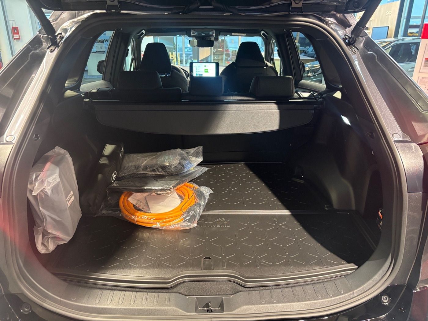 Toyota RAV4 2.5 4x4 PlugIn Hybrid Teamplayer ACC+LED