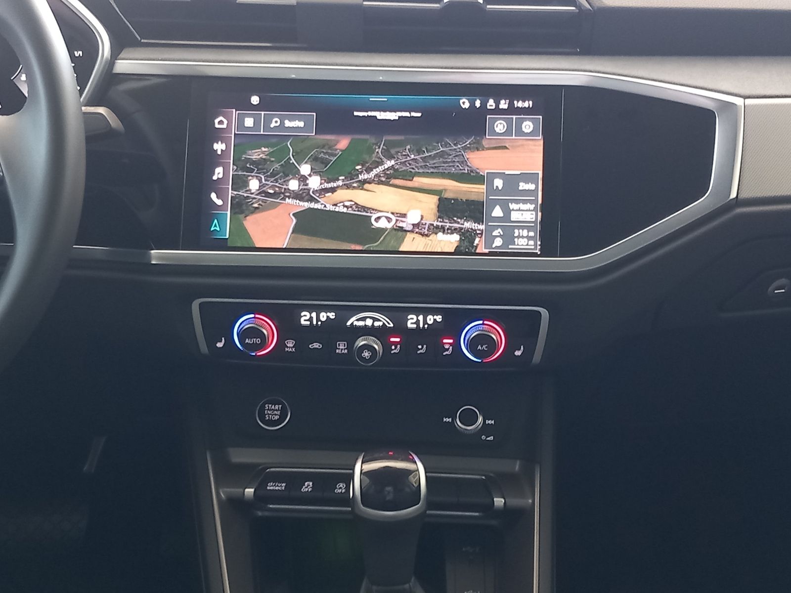 Audi Q3 S line 40 TDI quattro - Samsaru's Car Outlet