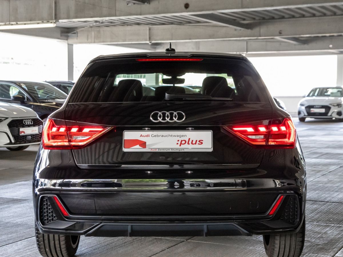 Audi A1 Sportback 30 TFSI S line - Samsaru's Car Outlet
