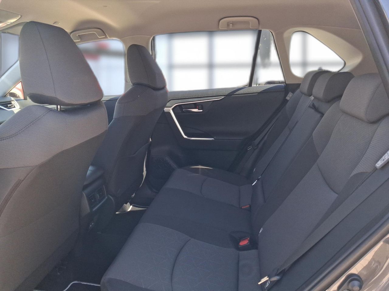 Toyota RAV4 4x4 Hybrid Navi,el.Heckklappe, SHZ vorn