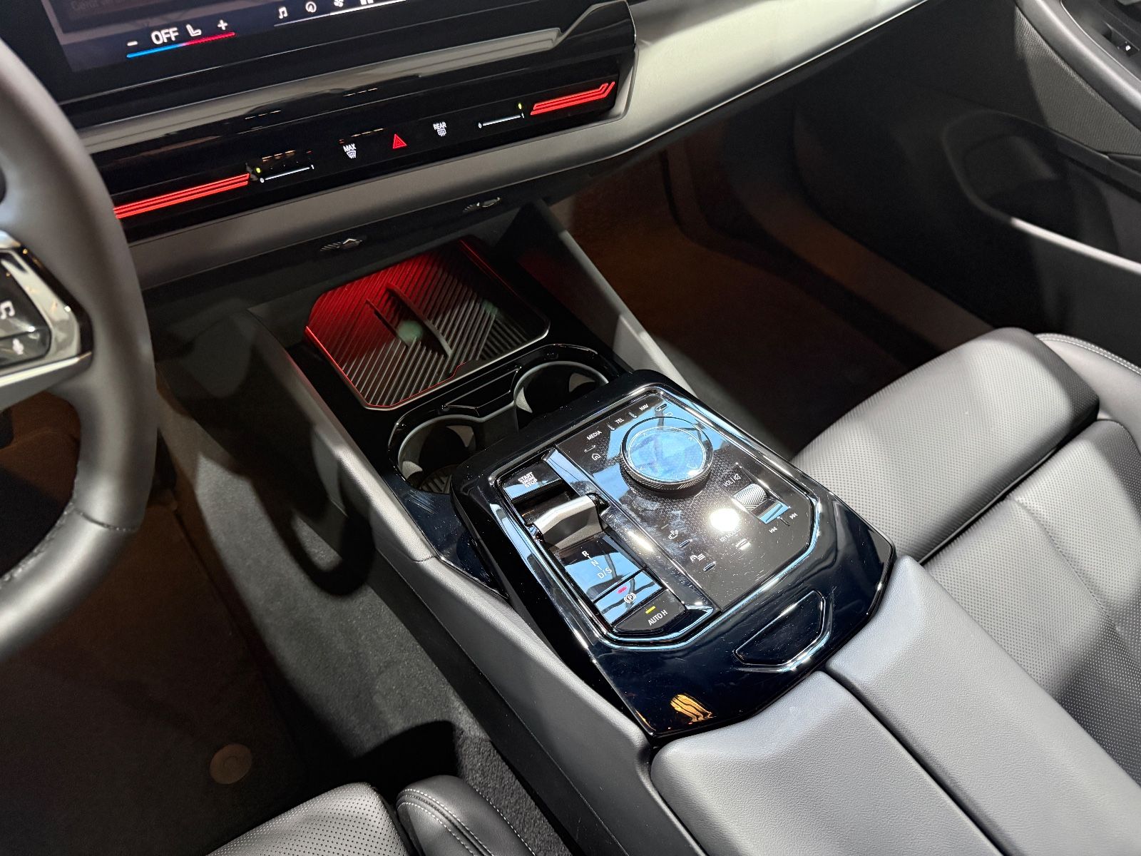 BMW 520 d  Limousine*LED*H&K*360°*Ambiente*Live*HUD*