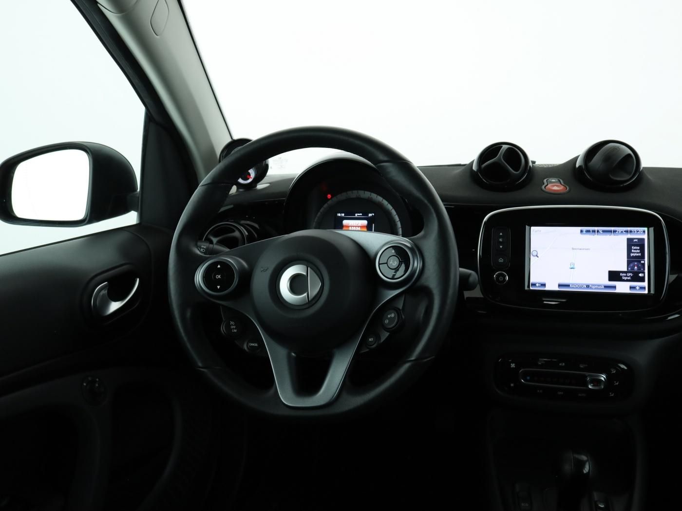 Smart fortwo EQ cabrio prime - Samsaru's Car Outlet