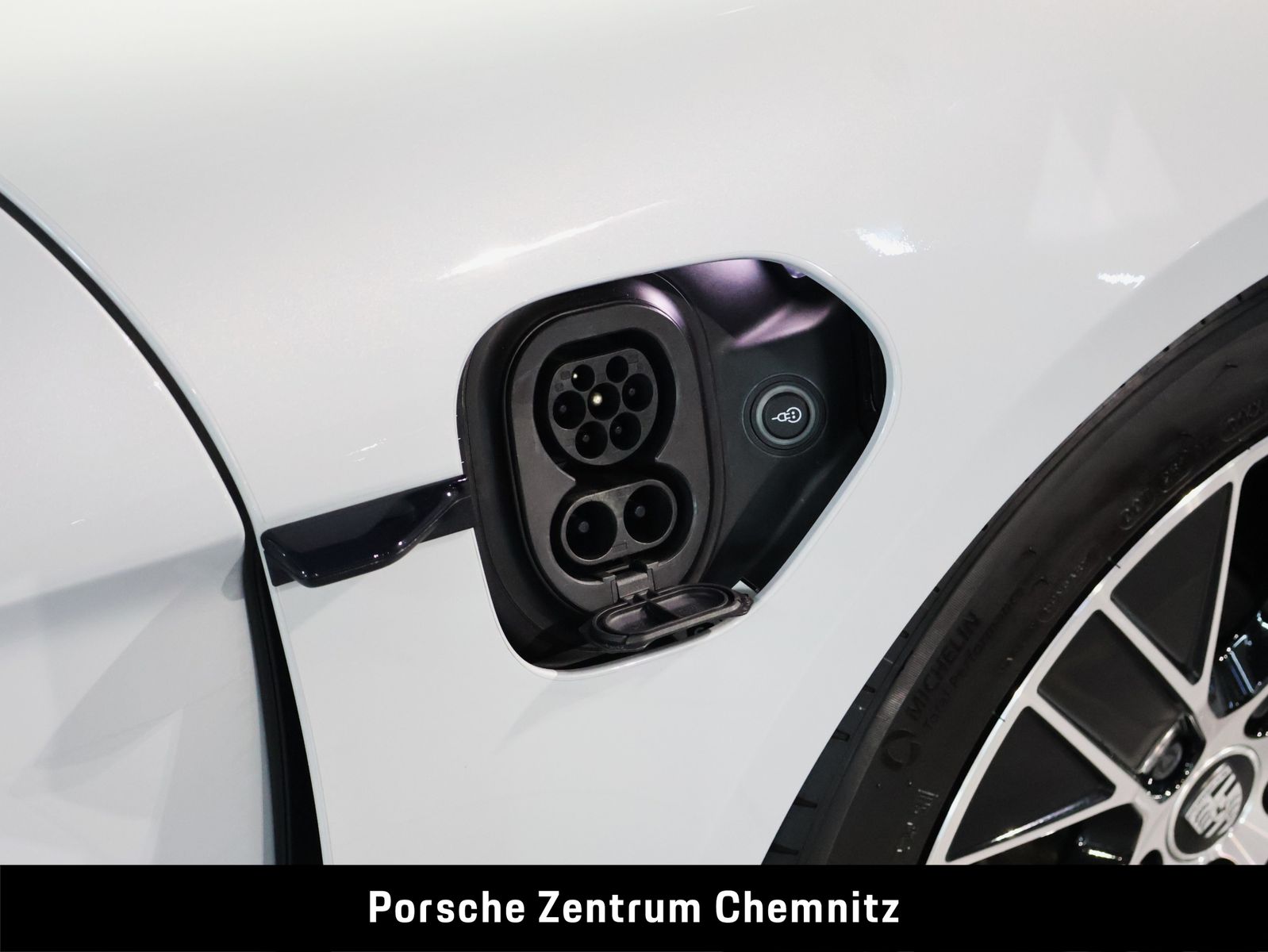 Porsche Taycan 4S Sport Turismo Großer Akku!;ACC;Massage