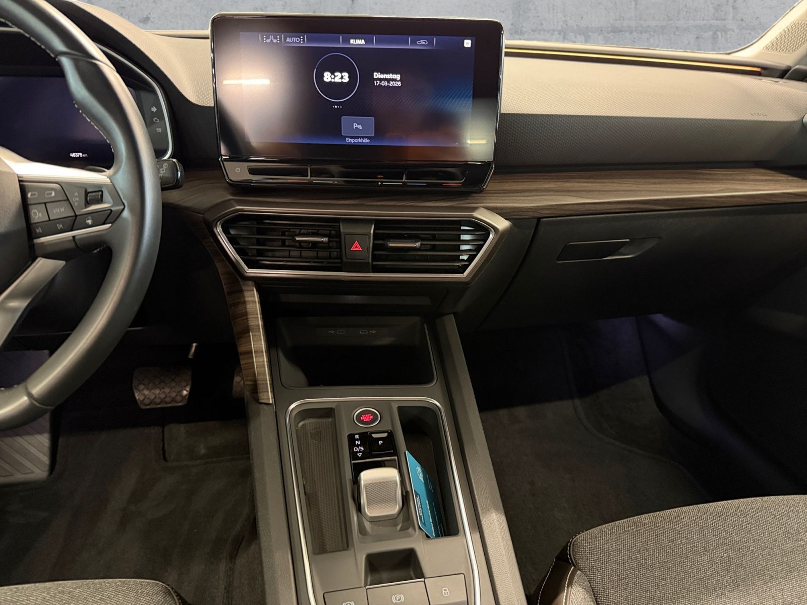 Seat Leon ST 2.0TDI DSG XCELLENCE LED+NAV+APP+SHZ+AHK