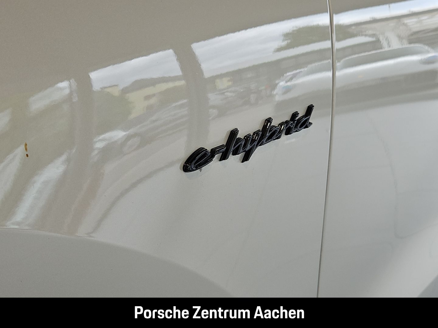 Porsche Cayenne S E-Hybrid Clubleder HA-Lenkung BOSE LED