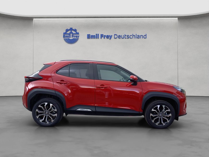 Toyota Yaris Cross Teamplayer Safety-Paket Winter-Paket