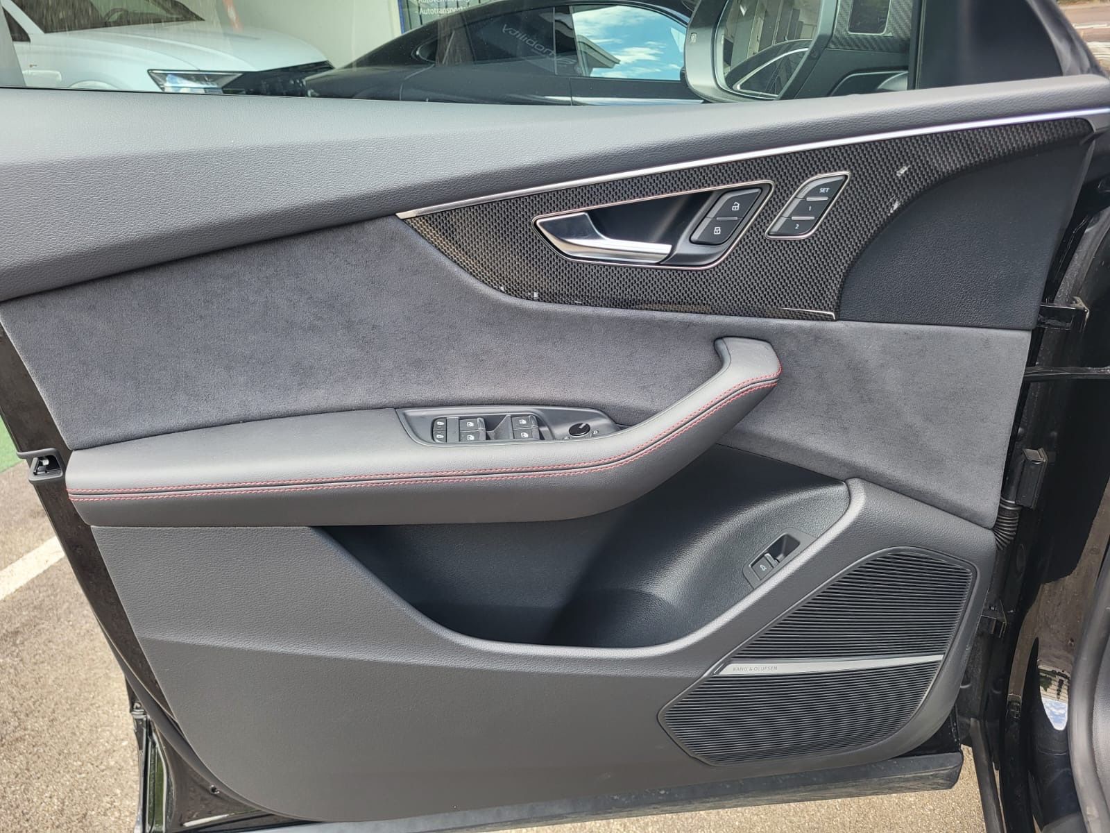 Audi Q8 50 TDI qu S Line Competition+ Pano StHzg B&O