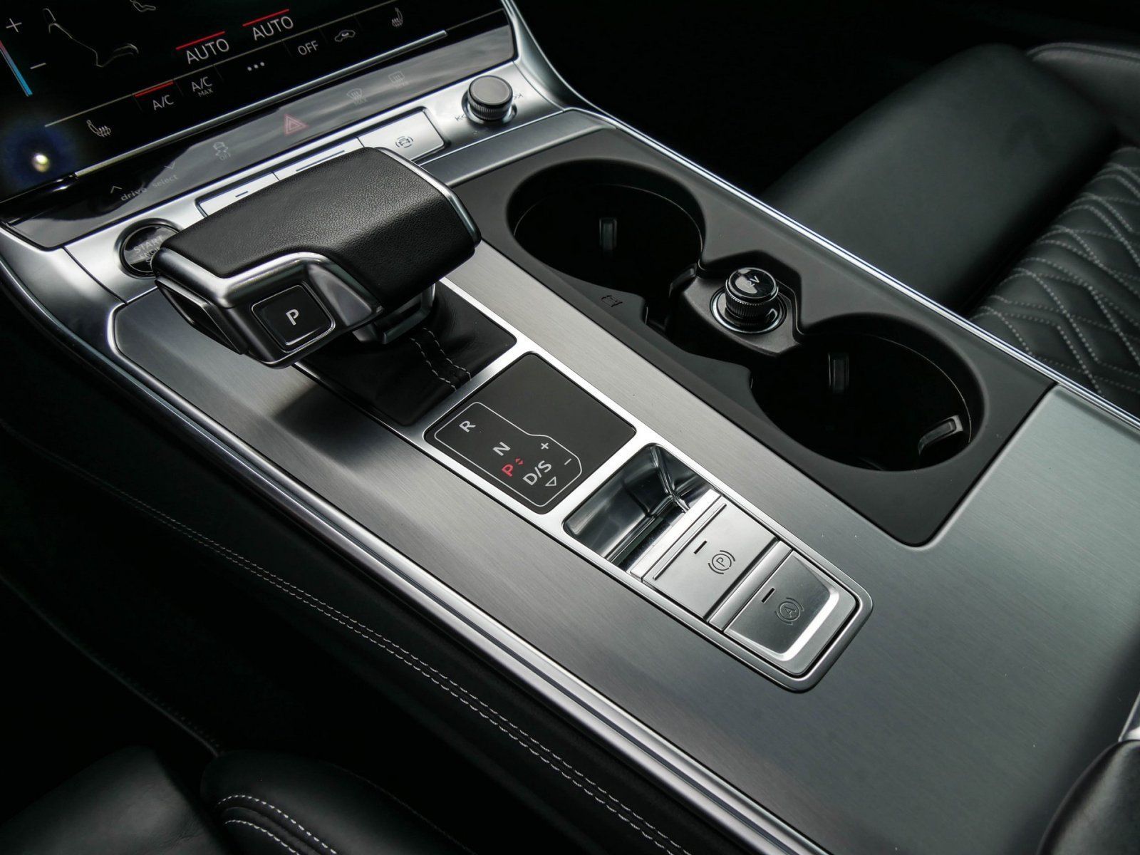 Audi A6 Avant 55 TFSI e Sport S-Line - Samsaru's Car Outlet