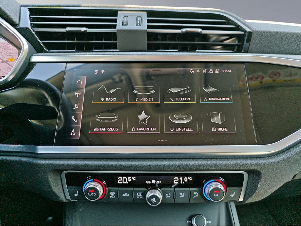 Audi Q3 35 2.0 TDI quattro S-tronic - Samsaru's Car Outlet