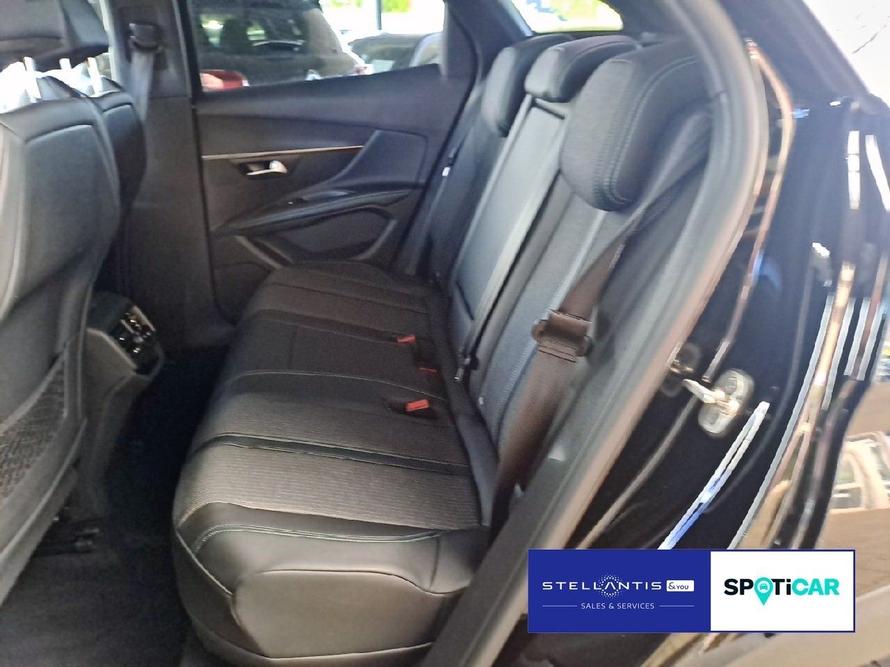 Peugeot 3008 Hybrid 225 Allure SHZ*NAVI