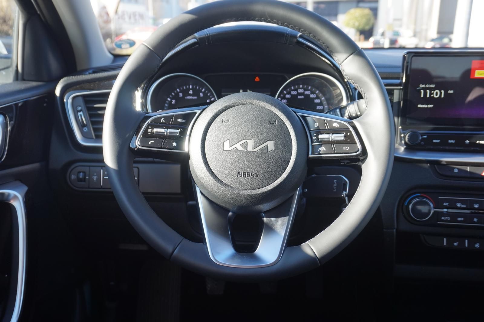 Kia XCeed 1.5 T-GDI SPIRIT - Samsaru's Car Outlet