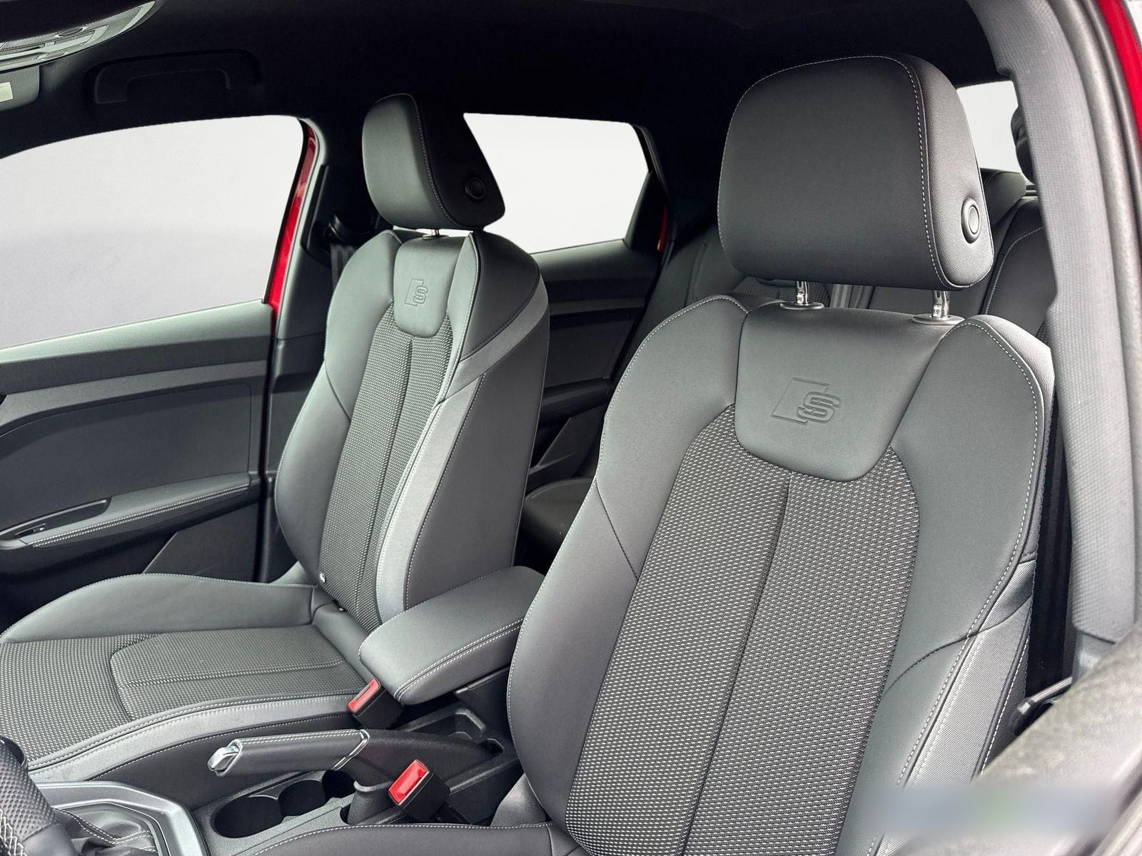 Audi A1 allstreet 35 TFSI S-tronic S line - Samsaru's Car Outlet