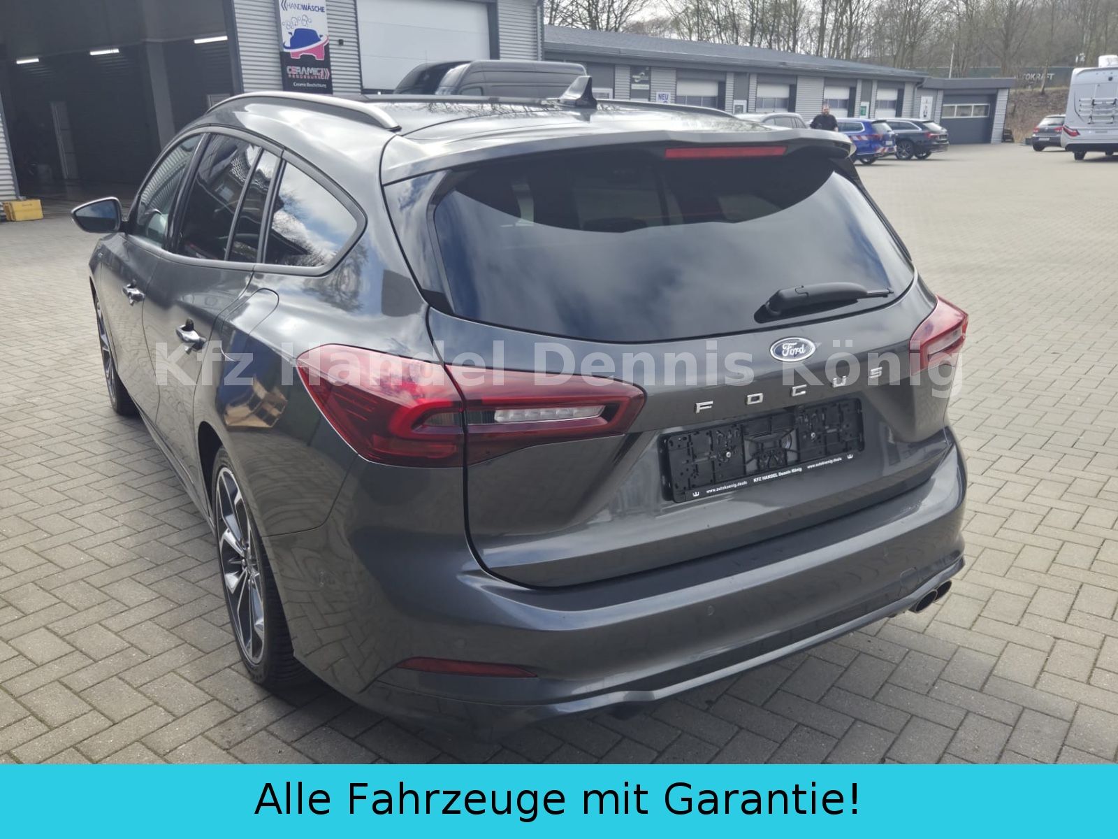 Ford Focus Turnier 155 PS ST-Line X PANO NAVI B&O 18"