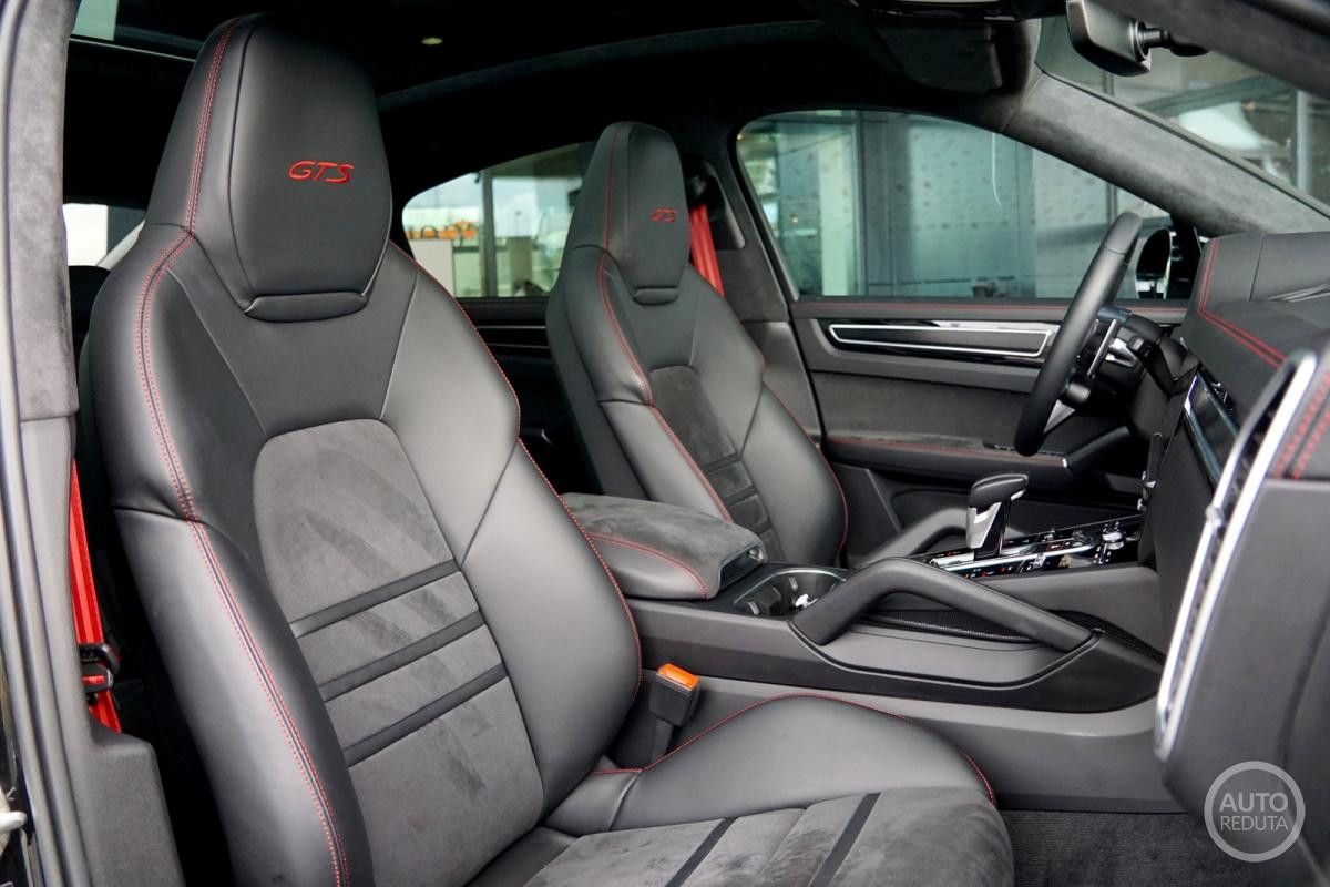Porsche Cayenne Coupe GTS Panorama  BOSE
