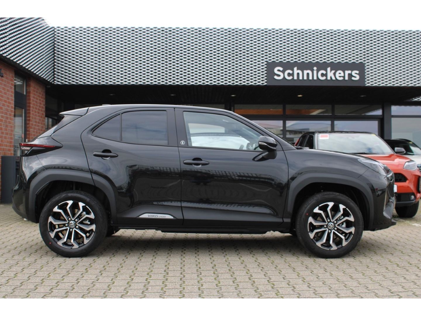 Toyota Yaris Cross Team D+SAFETY-P+WINTER-P !!