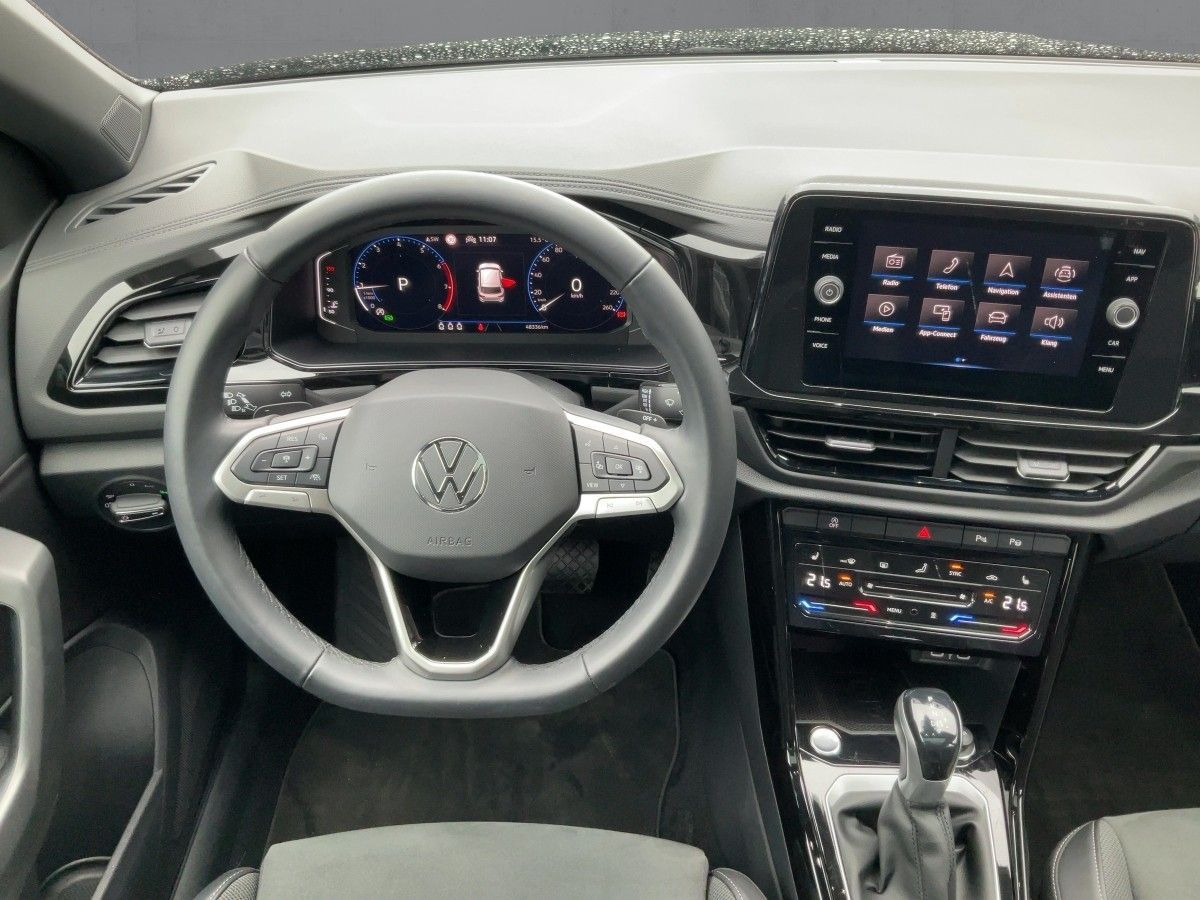 Volkswagen T-Roc 1.5 TSI DSG STYLE - Samsaru's Car Outlet