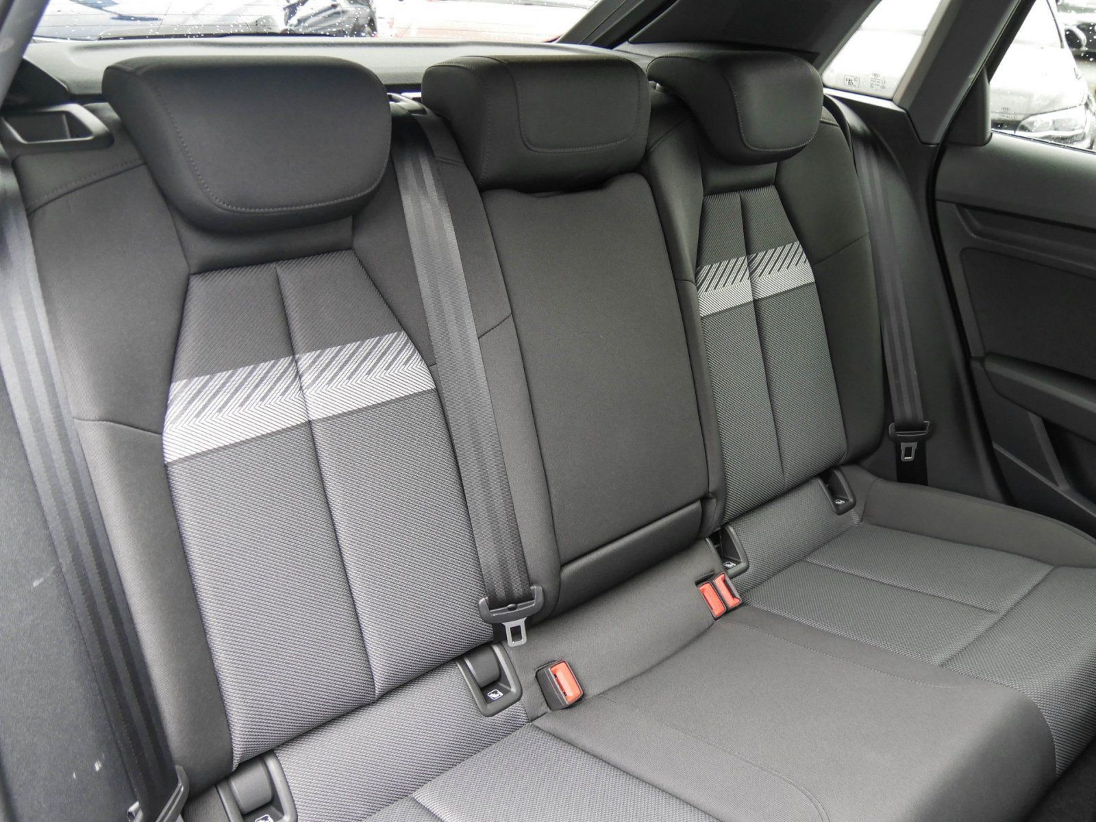 Audi A3 Sportback 45 TFSI e S line Black LED AHK Navi