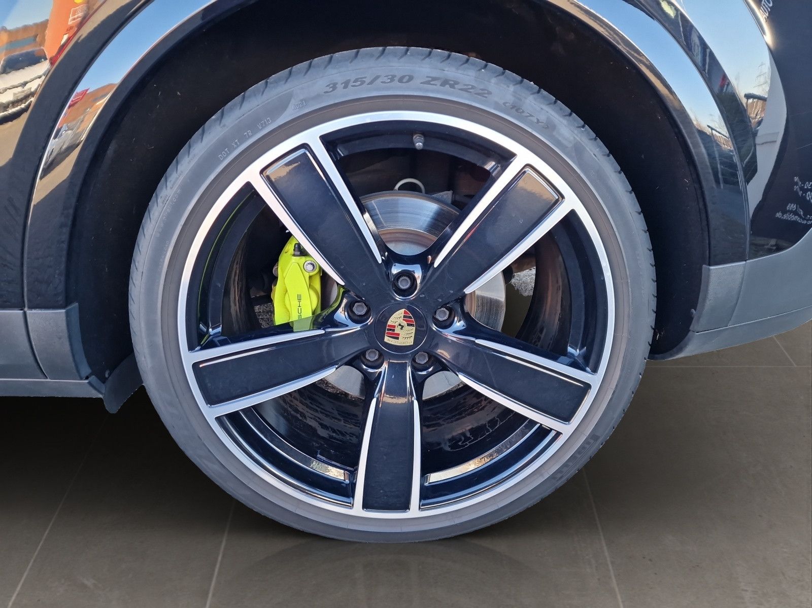Porsche Cayenne E-Hybrid ACC PANO 360° LUFT Softcl PDLS+