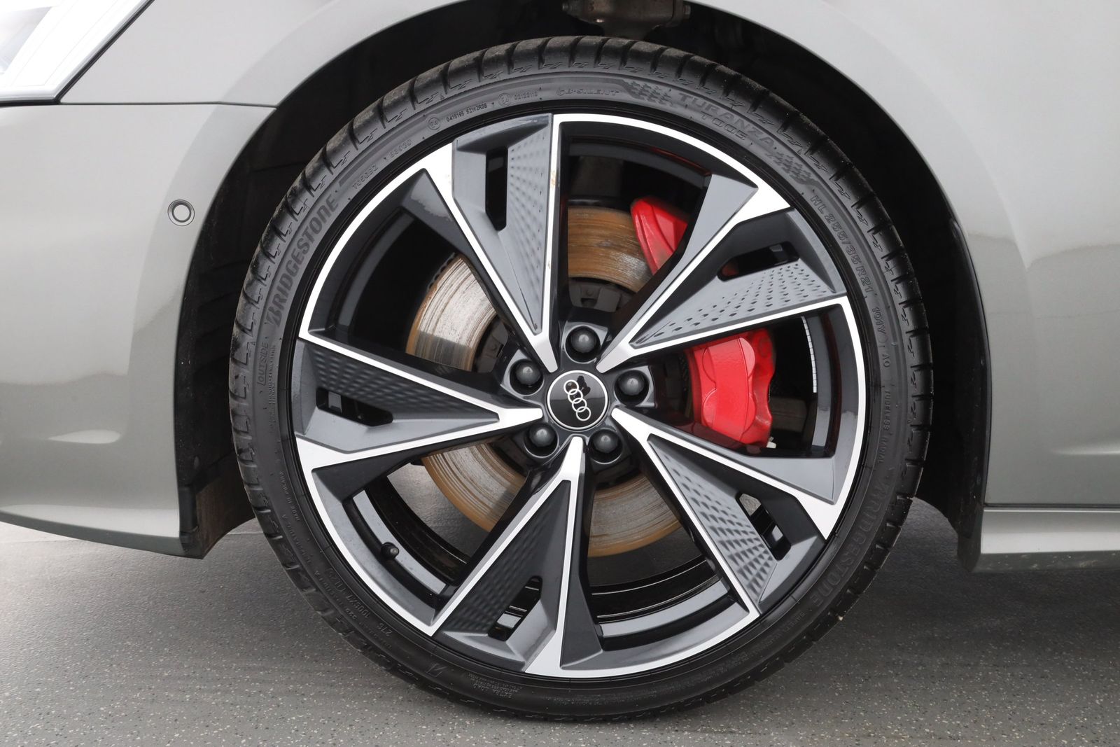 Audi A6 Avant 55 TFSI e quattro S line AHK