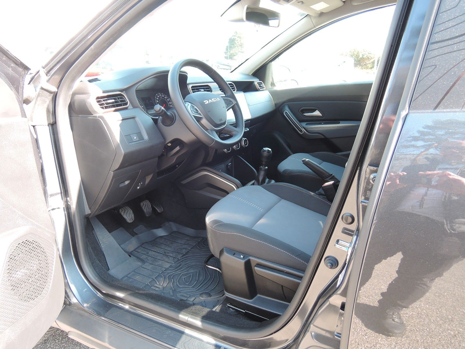 Dacia Duster TCe 130 Extreme - Samsaru's Car Outlet