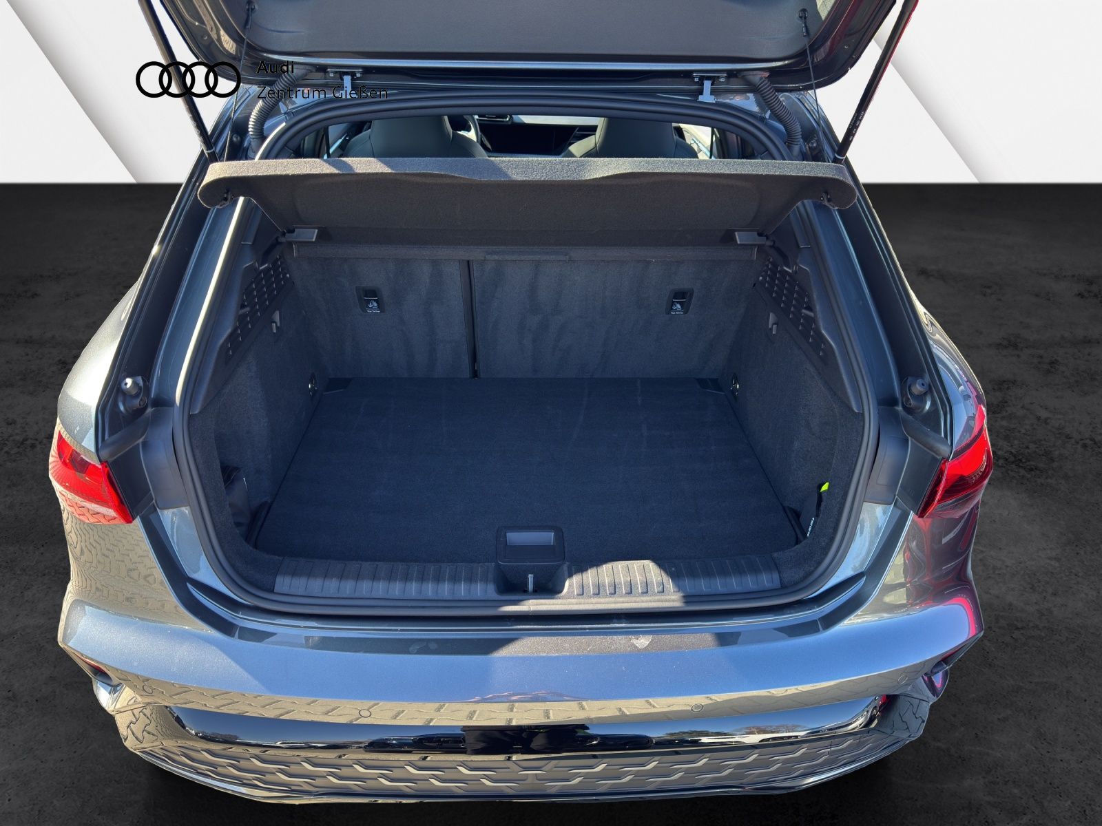 Audi A3 Sportback 35 TDI S line Pano SONOS Matrix-LED