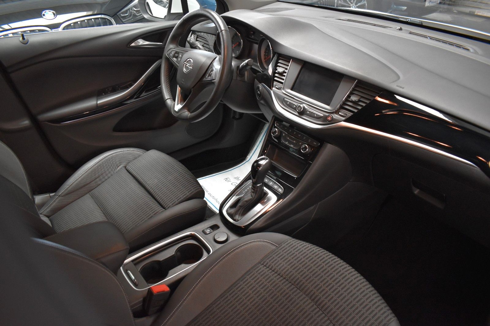 Opel Astra K Sports Tourer Elegance - Samsaru's Car Outlet