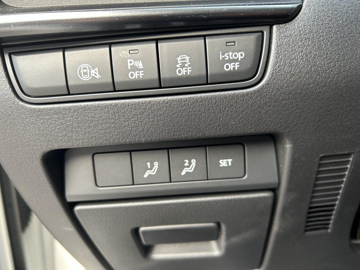 Mazda 3 2.5L G 140ps 6AT FWD Nagisa