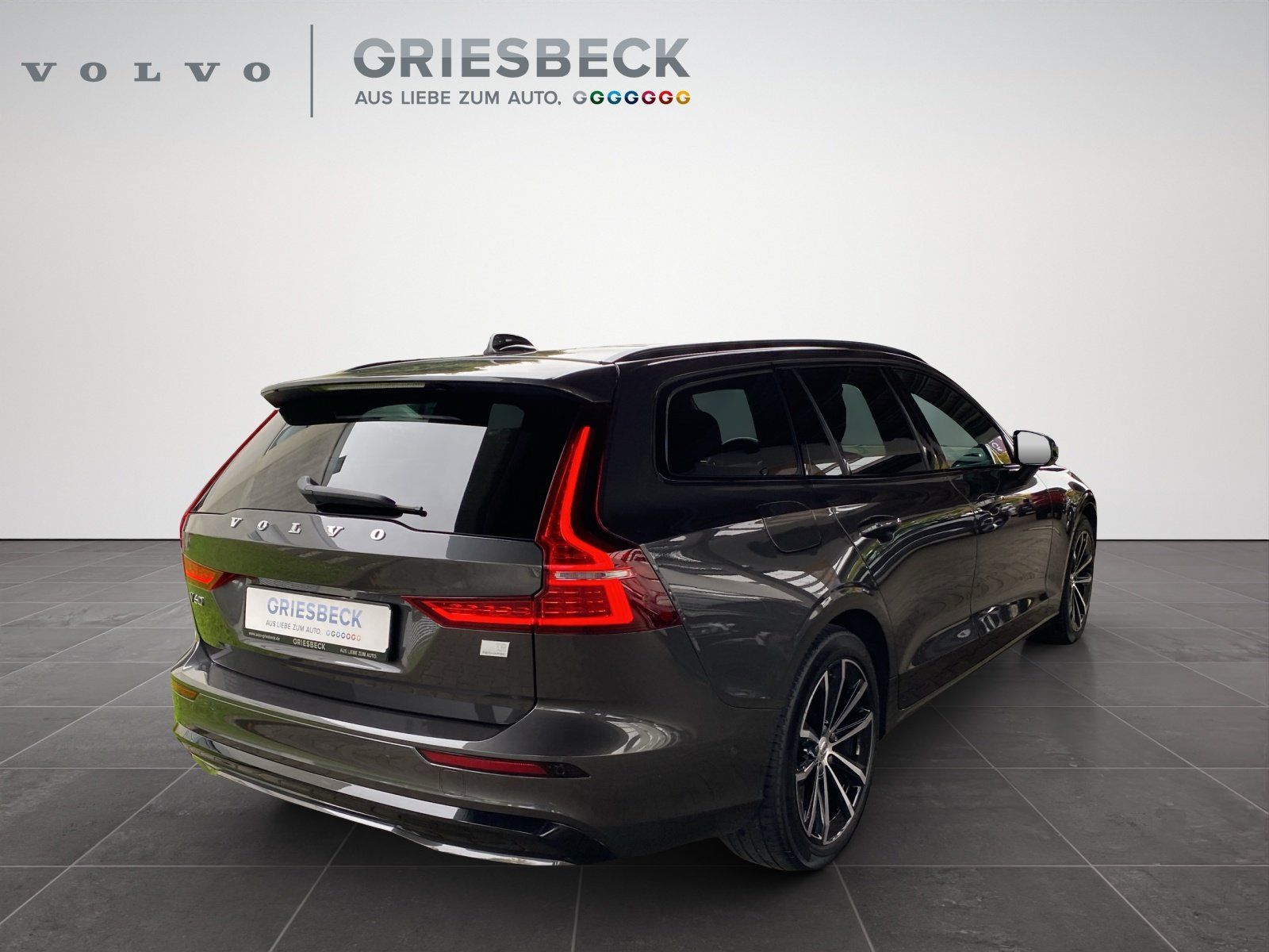 Volvo V60 T8 Plus Dark AHK*LED*StHzg*SHZ*WiPa*