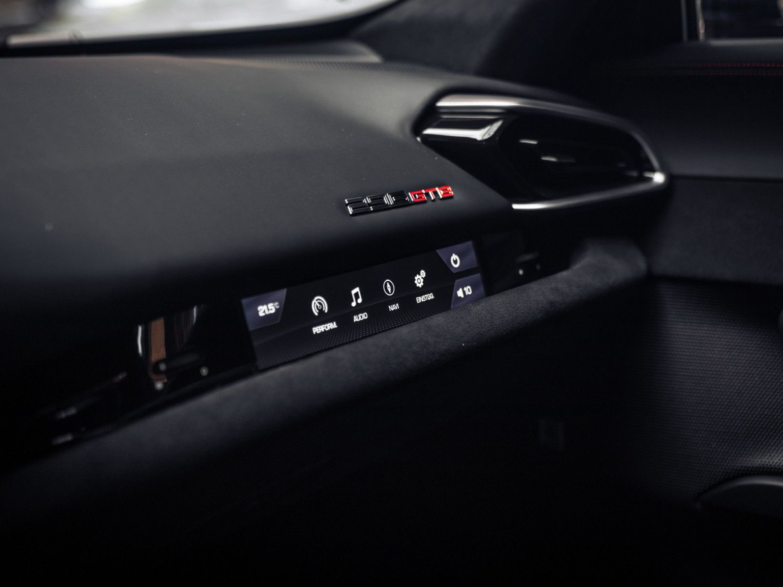 Ferrari 296 GTB - Samsaru's Car Outlet