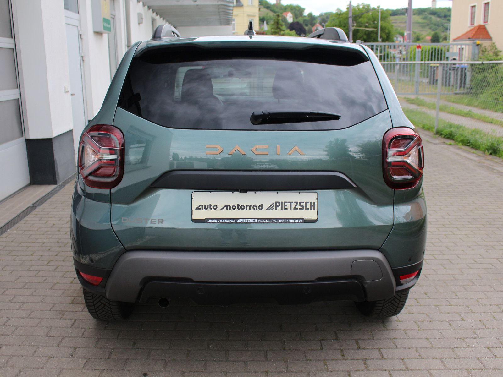 Dacia Duster Extreme 1.3 TCe 150 AT - Samsaru's Car Outlet