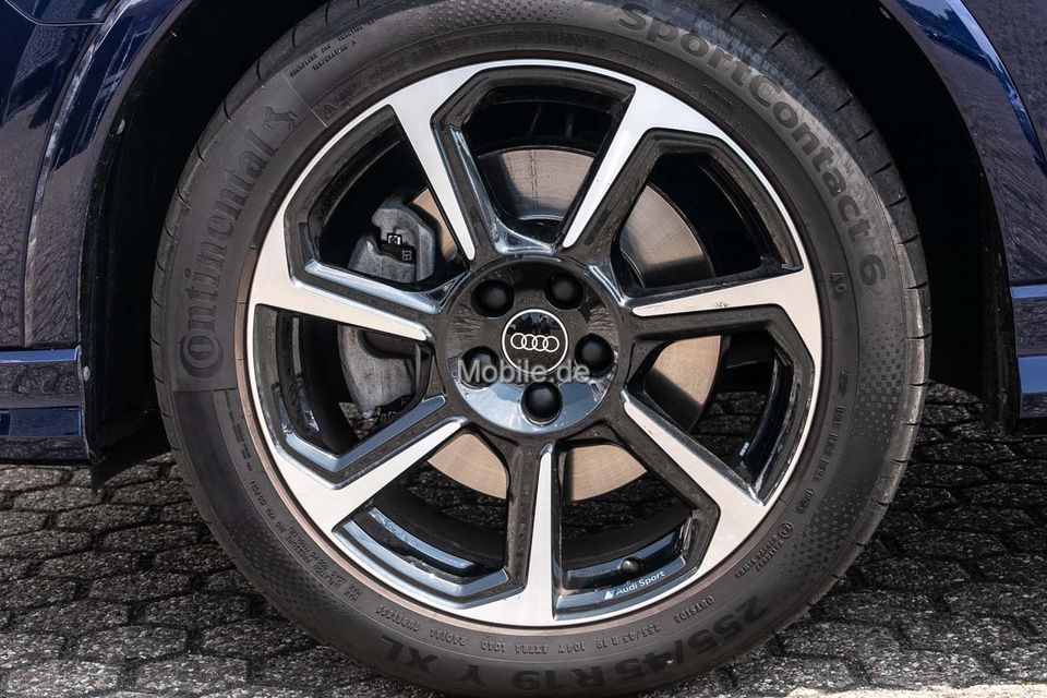 Audi Q3 40 TDI quattro S tronic S line - Samsaru's Car Outlet